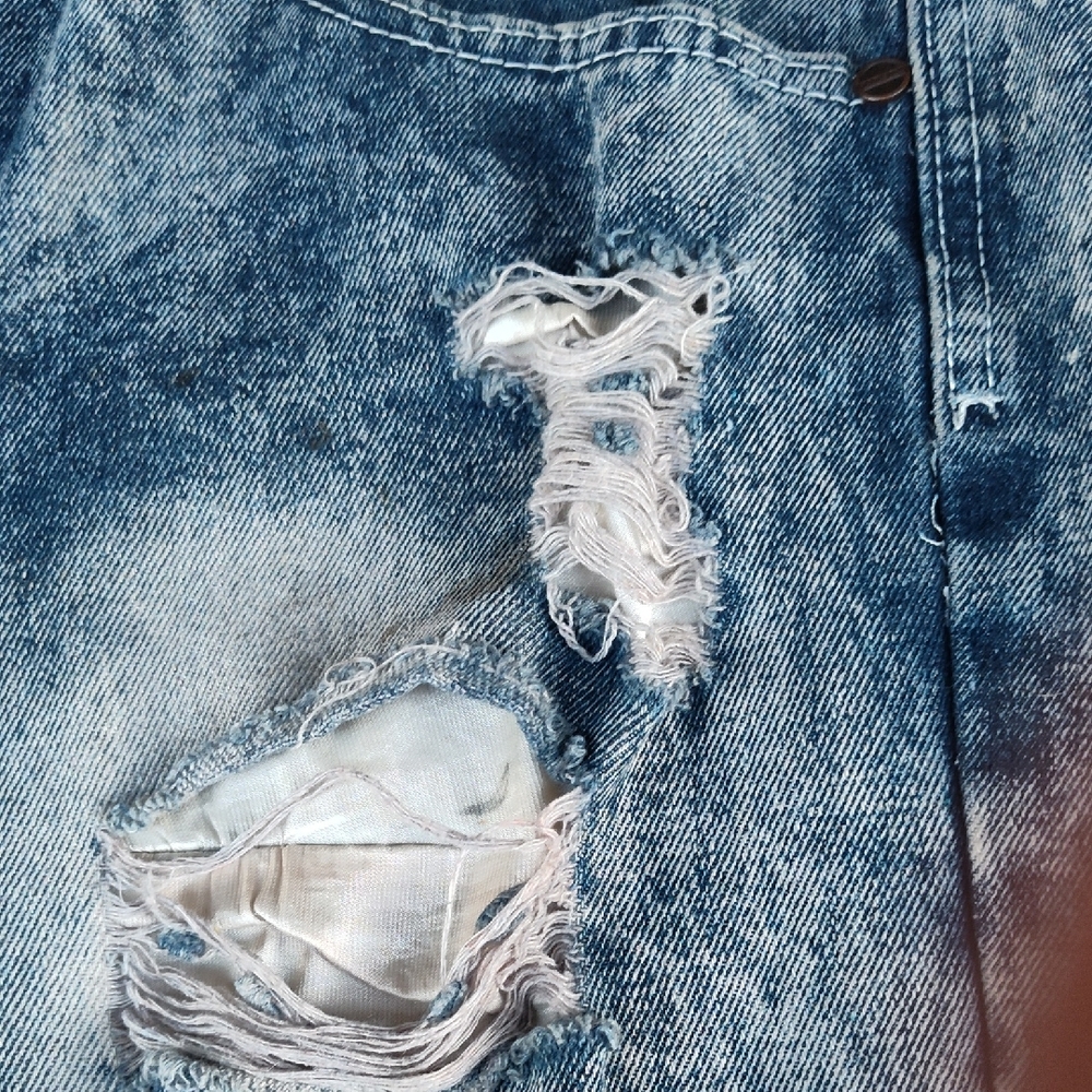 TRUE ROCK Light Blue Distressed Jeans - Picture 9 of 9